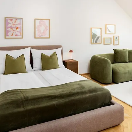 Апартаменты Cozy Luxury Center 3